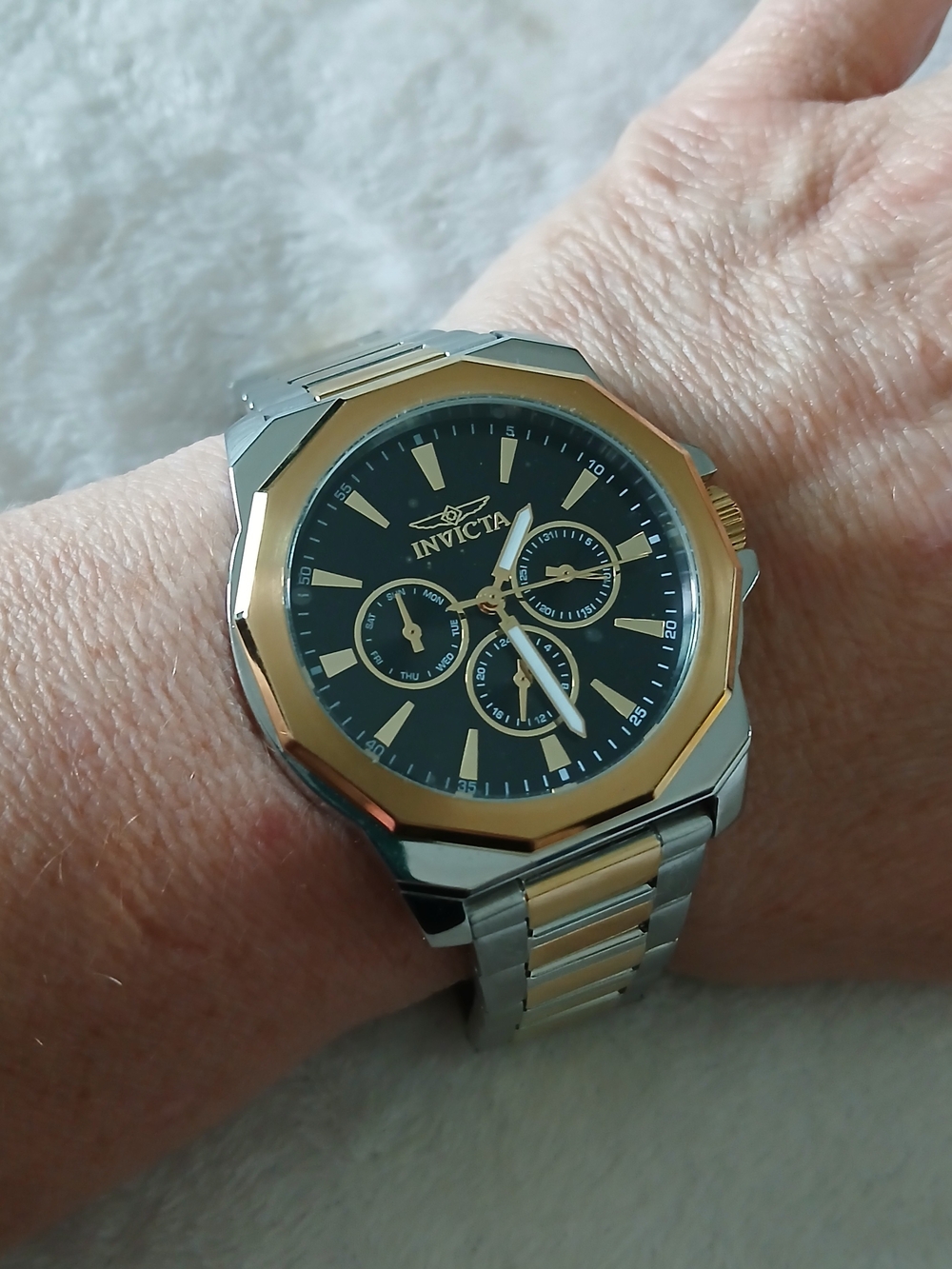 Invicta Two-Tone Men's Chronograph "SPEEDWAY" Watch - Black Dial [NWOT]